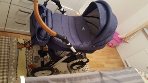 my junior Kinderwagen bestellt und aufgebaut